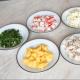 Приготувати смачний салат із кальмару